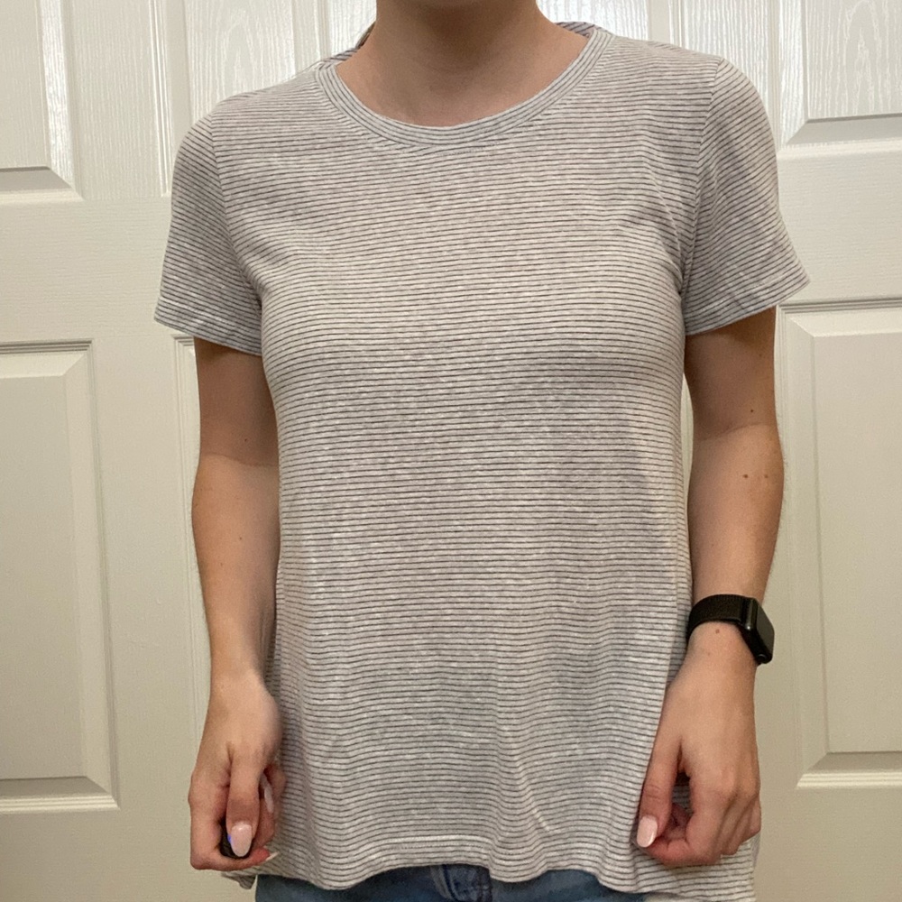 Lulus striped high to low tee